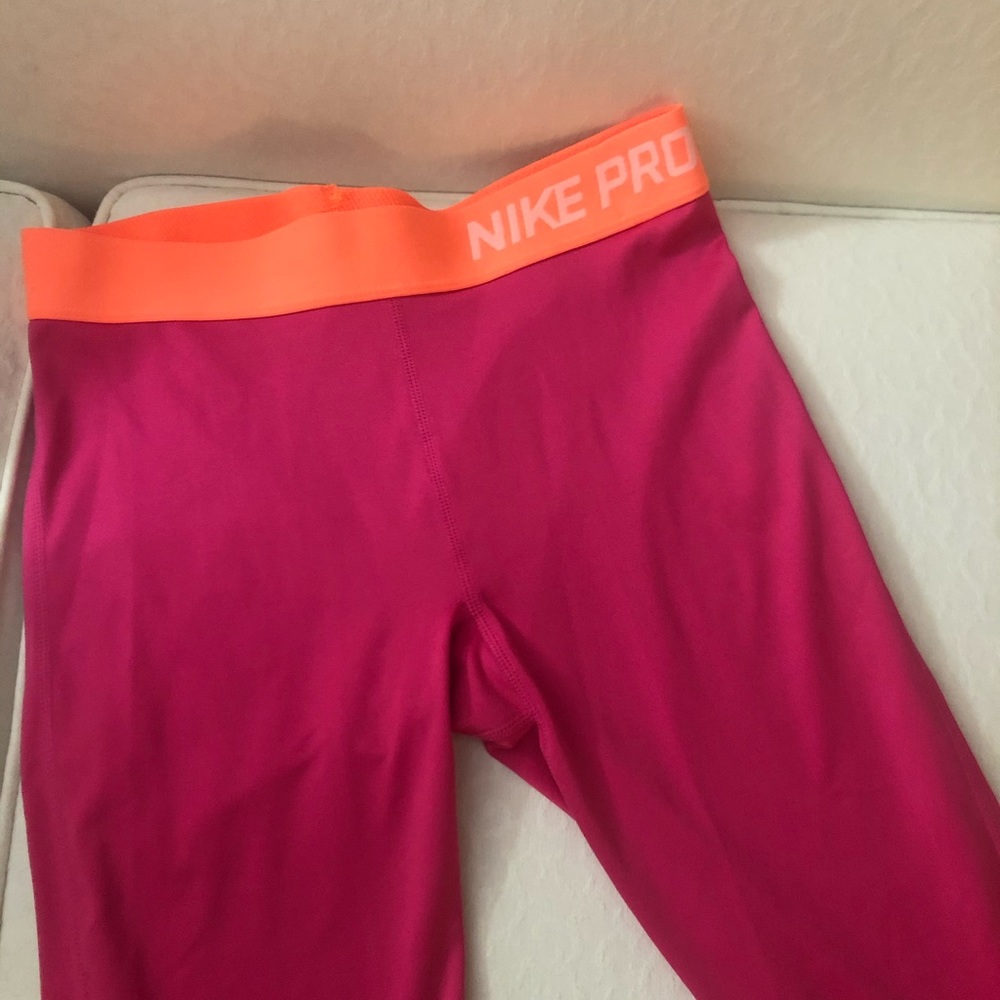 Nike leggings